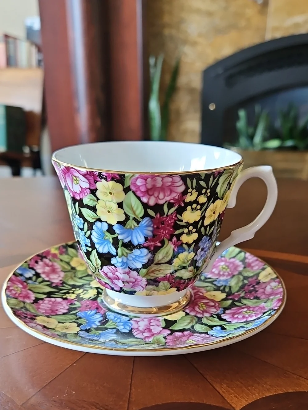 VTG Bethany Staffordshire England Fine Bone China Black Chintz Floral Teacup